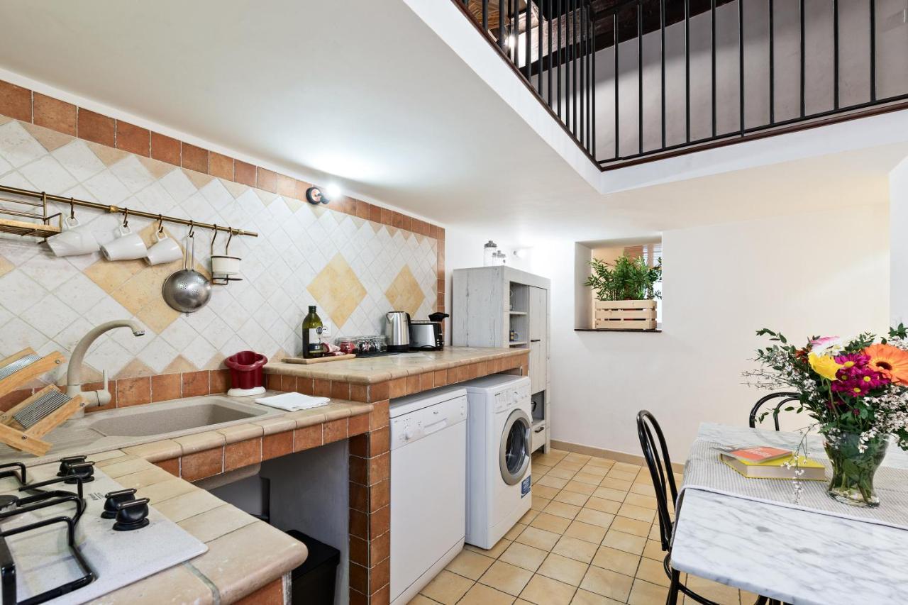 شقة Rome As You Feel - Charming Loft In Navona المظهر الخارجي الصورة